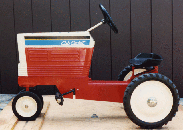 cub cadet pedal tractor