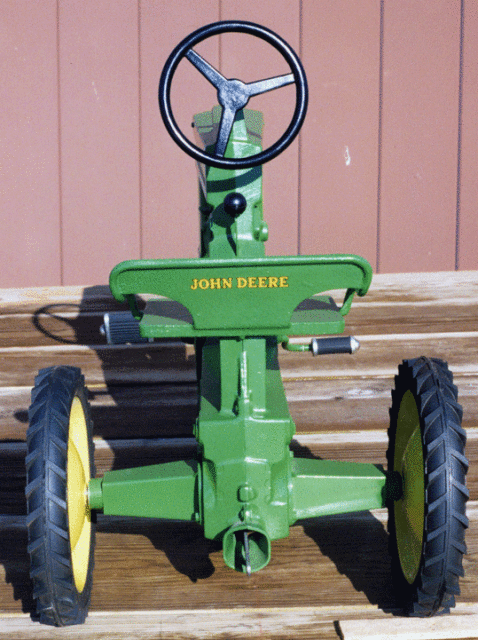 john deere 620 pedal tractor