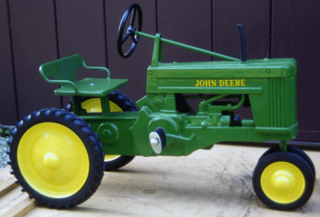 john deere small 60 pedal tractor