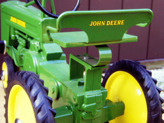 john deere small 60 pedal tractor